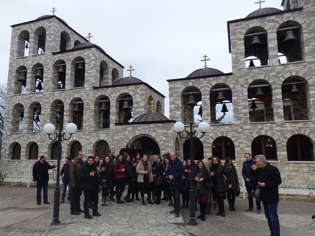Νέοι του Αγίου Αχιλλίου στη Ναυπακτία.